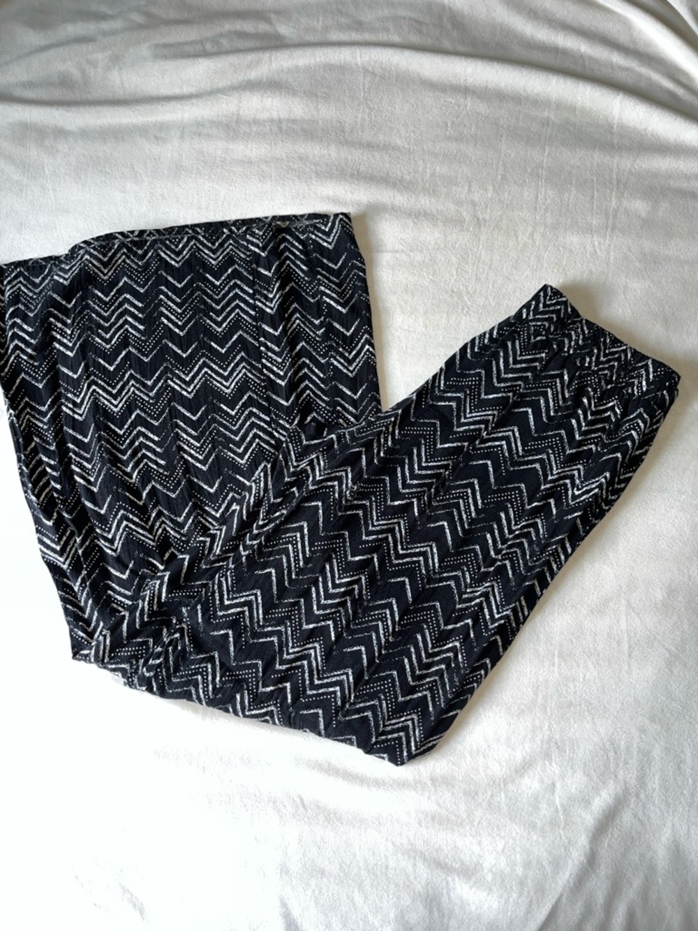 Maurices Black and White Chevron Palazzo Pants